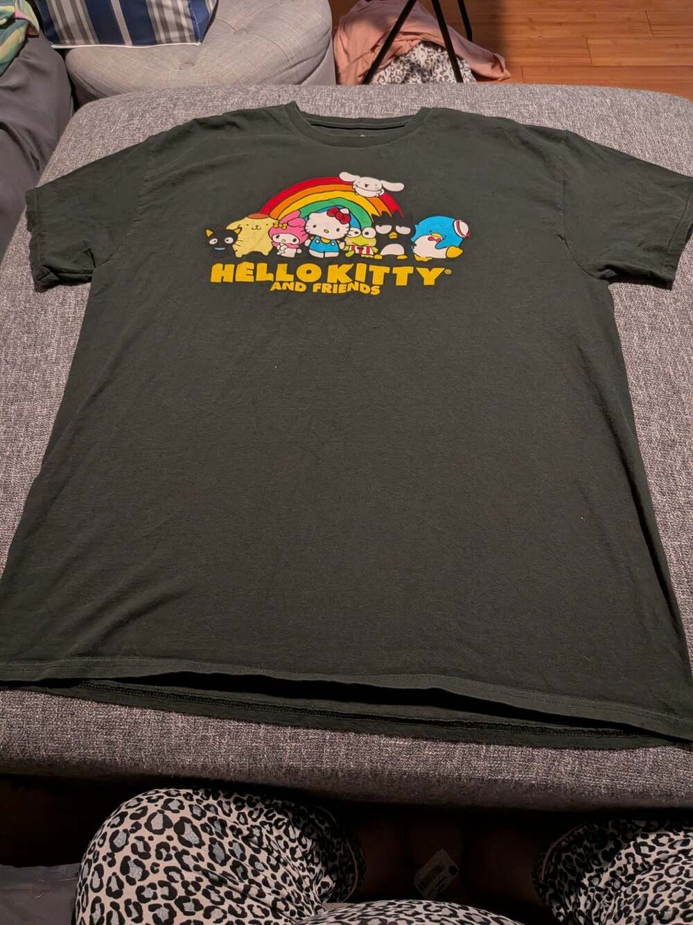 Hello Kitty and Friends Ripple Sanrio Dark Green T-Shirt XL